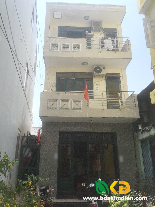 Bán nhà 2 lầu đúc hẻm 8m 1041 Trần Xuân Soạn quận 7 (nở hậu).